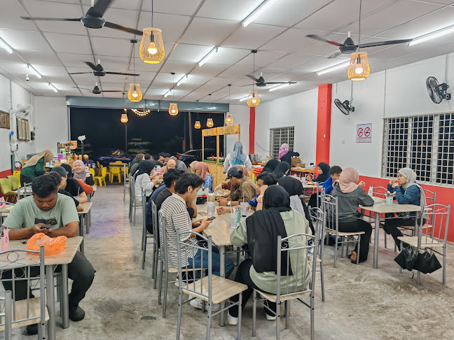 RUMAH MAKAN AYAM PENYET SAMBAL MIMPI DORA MJ