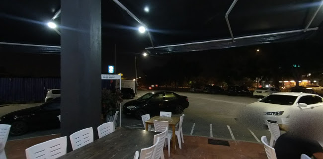 Opinii despre Village Grill în Melaka - Gastronomi dan perhotelan