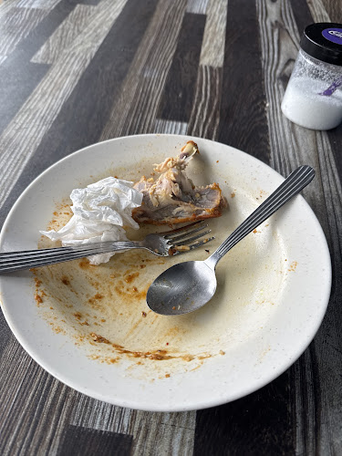 Roti Binjai Legend (Kayu Keramat Gergasi) - Gastronomi dan perhotelan