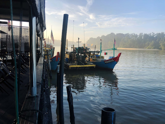 150D Tepi, Kampung Kuala Sepetang, 34650 Kuala Sepetang, Perak