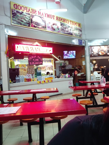 Berrumbu Kitchen Permaisuri - Gastronomi dan perhotelan