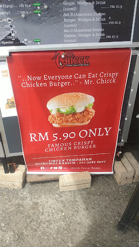 Mr chicck pantai remis - Gastronomi dan perhotelan