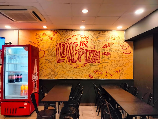 Opinii despre Pizza Hut Delivery Marang în Marang - Gastronomi dan perhotelan