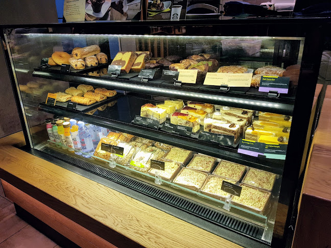 Starbucks DT Malim Jaya - Gastronomi dan perhotelan