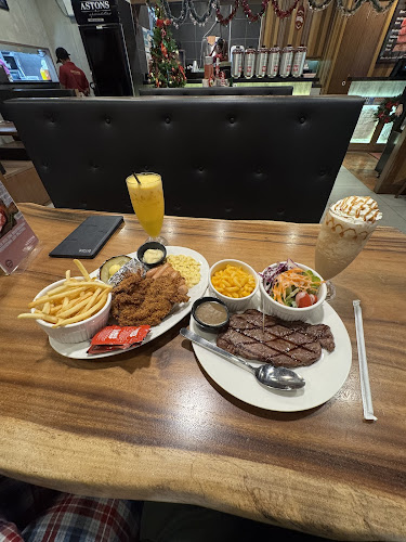 Comentarii opinii despre Astons Specialities @ Bukit Indah