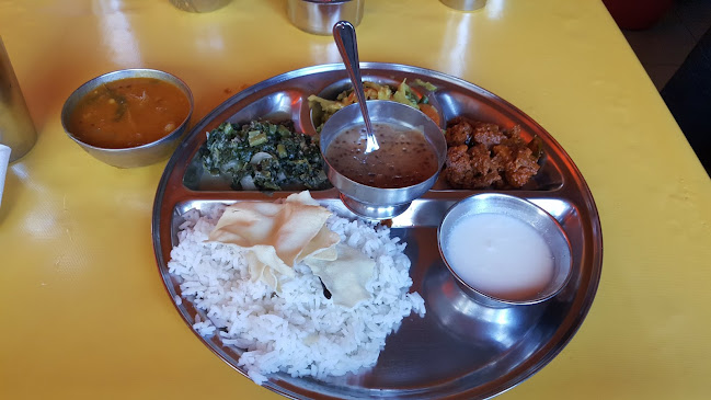 Sathiyanery Vegetarian Food Centre - Kuala Lumpur