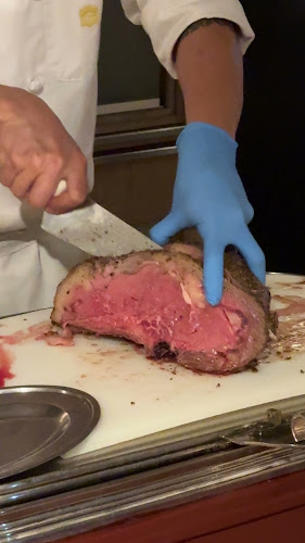 Arthur's Bar & Grill - Gastronomi dan perhotelan