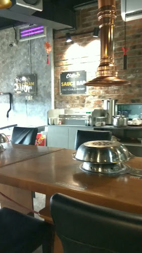 Opinii despre Chillzz Steamboat & Grillzz în Miri - Gastronomi dan perhotelan