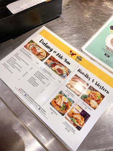 Lot F223, Level 2, Suria KLCC, City Centre, 50088 Kuala Lumpur