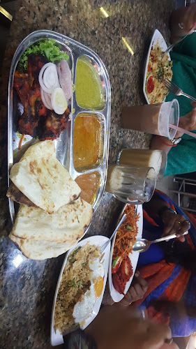 Opinii despre Restoran Osman (Nusa Bestari) în Skudai - Gastronomi dan perhotelan