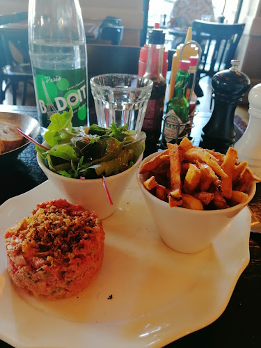 GRANDCHAMP's Cave & Shop Kota Kinabalu - Gastronomi dan perhotelan