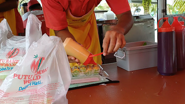 Putu Bambu World @ RnR Simpang Pulai Selatan - Gastronomi dan perhotelan