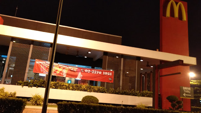 McDonald's Giant Jalan Kebun DT