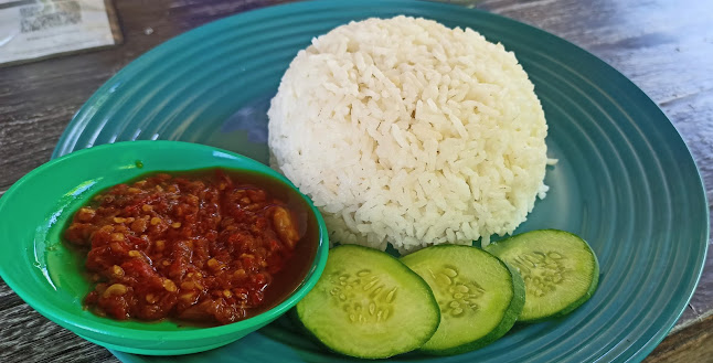 Opinii despre Ayam Penyek Keda Bowoh pokok în Kuala Terengganu - Gastronomi dan perhotelan