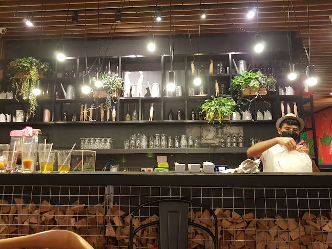 Opinii despre Absolute Thai @ Ikano Power Centre în Petaling Jaya - Gastronomi dan perhotelan