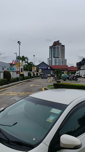 Comentarii opinii despre McDonald's MITC Melaka DT