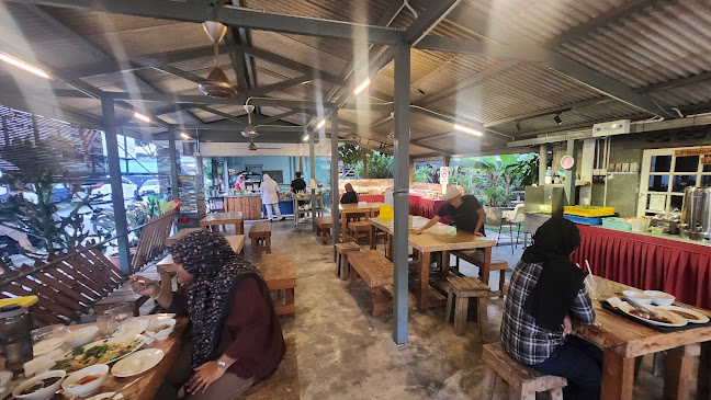 Opinii despre Bijan Cafe Yong Tau Foo în Kuala Lumpur - Gastronomi dan perhotelan