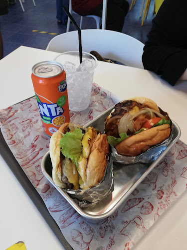 Burg & Go Sungai Petani - Gastronomi dan perhotelan