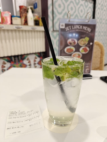 Comentarii opinii despre WaaronKuus Cafe