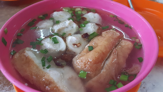 Opinii despre Kedai Roti Gold Crown 金冠面包中西饼店 în Sandakan - Gastronomi dan perhotelan