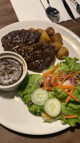 Sara-Bif Butcher Shop and Western Grill Bintulu - Gastronomi dan perhotelan