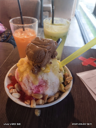 Sitiawan Strawberry Kafe - Seri Manjung