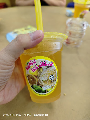 Comentarii opinii despre Kam Long Ah Zai Curry Fish Head