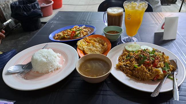 D'Permas Seafood - Gastronomi dan perhotelan