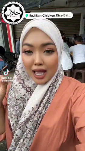 Opinii despre Ee Ji Ban Chicken Rice Ball Halal Melaka în Melaka - Gastronomi dan perhotelan