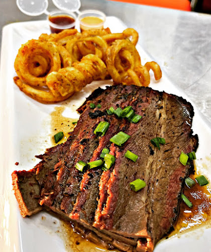 Woodfire Putrajaya - Gastronomi dan perhotelan