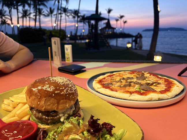 Opinii despre Coco-Joe's Bar & Grill în Kota Kinabalu - Gastronomi dan perhotelan