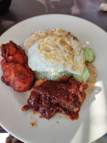 Opinii despre Salmah Kopitiam Ipoh în Ipoh - Gastronomi dan perhotelan