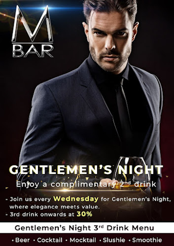 Opinii despre by the beach Bar at Mercure Penang Beach în Tanjung Bungah - Gastronomi dan perhotelan