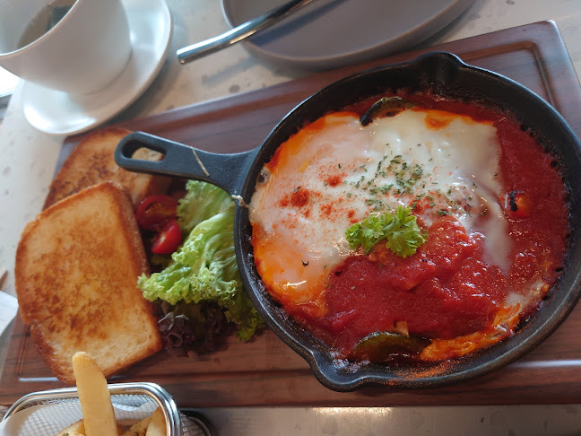 Comentarii opinii despre The Portal Cafe