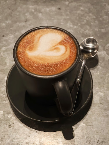 The Old Court House, Jalan Tun Abang Haji Openg, Kuching, 93000 Kuching, Sarawak