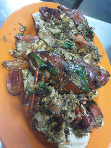 Opinii despre Eagle Music Cafe în Bintulu - Gastronomi dan perhotelan