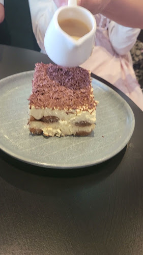 L112-1, Level 1, The Starhill, 181, Jln Bukit Bintang, Bukit Bintang, 55100 Kuala Lumpur, Wilayah Persekutuan Kuala Lumpur