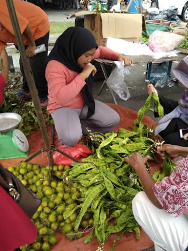 Opinii despre Kuala Berang Market în Kuala Berang - Gastronomi dan perhotelan