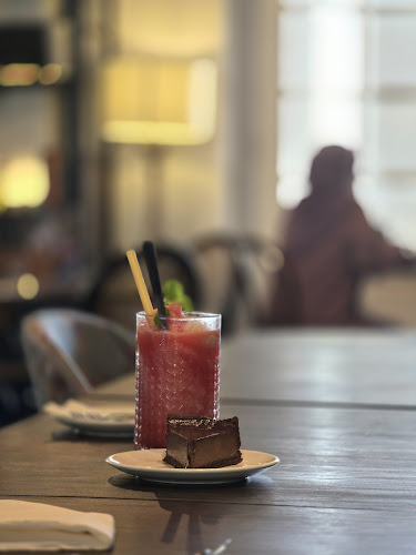 COMMONS by Food Journal Group - Kuching