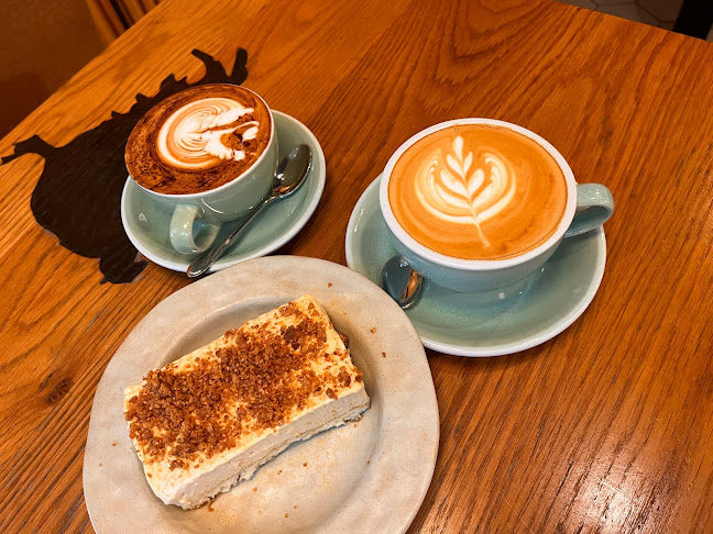 Common Man Coffee Roasters - Kuala Lumpur - Gastronomi dan perhotelan