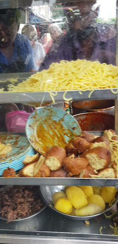 Hussain Mee Goreng And Mee Rebus - Jelutong