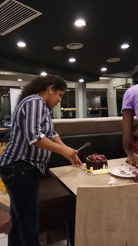 Opinii despre KFC Taman Perling DT în Johor Bahru - Gastronomi dan perhotelan