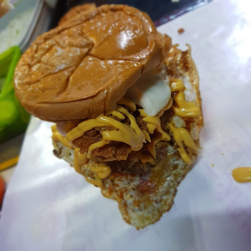 Comentarii opinii despre BURGER BUSTOP ABG KAMAL