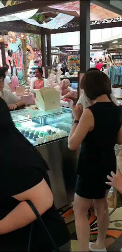 Opinii despre Champignons Patisserie @Kota Damansara în Petaling Jaya - Gastronomi dan perhotelan