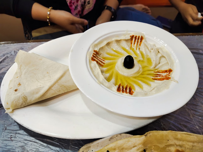 Restoran Star Hadramout - Gastronomi dan perhotelan