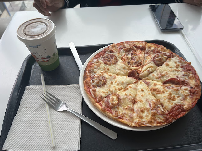 Pizza & Cafe Milano Suria KLCC - Gastronomi dan perhotelan