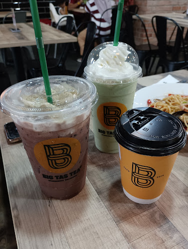 Opinii despre Big Tas' Tea Pandan Indah, Kuala Lumpur în Ampang - Gastronomi dan perhotelan