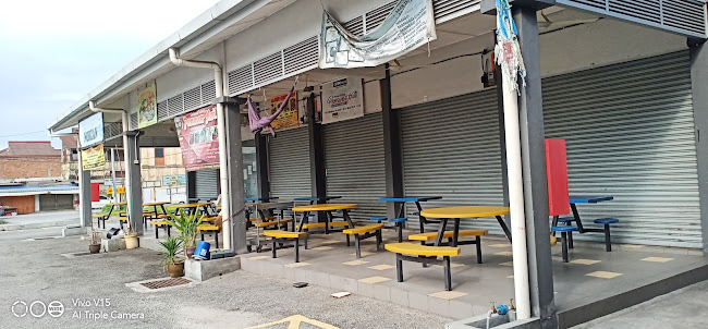 Pusat Penjaja 1Malaysia Chemor