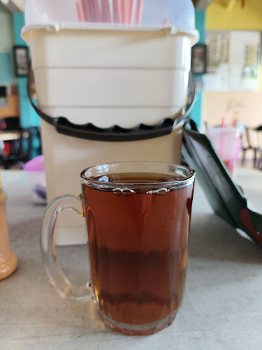 New slim river restaurant - Gastronomi dan perhotelan