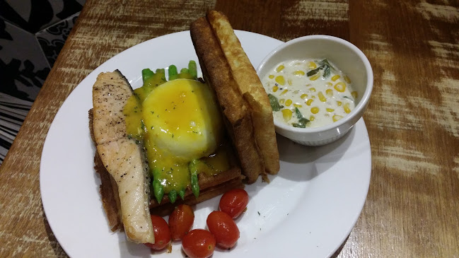 Frisky Goat Bakery Cafe - Gastronomi dan perhotelan